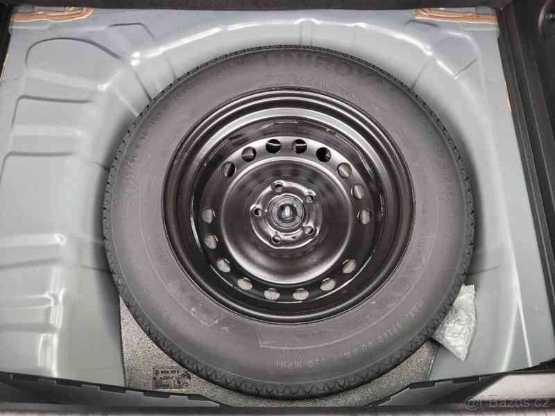 Renault Captur 1,0   2. sada kol,předplacený servis - foto 18