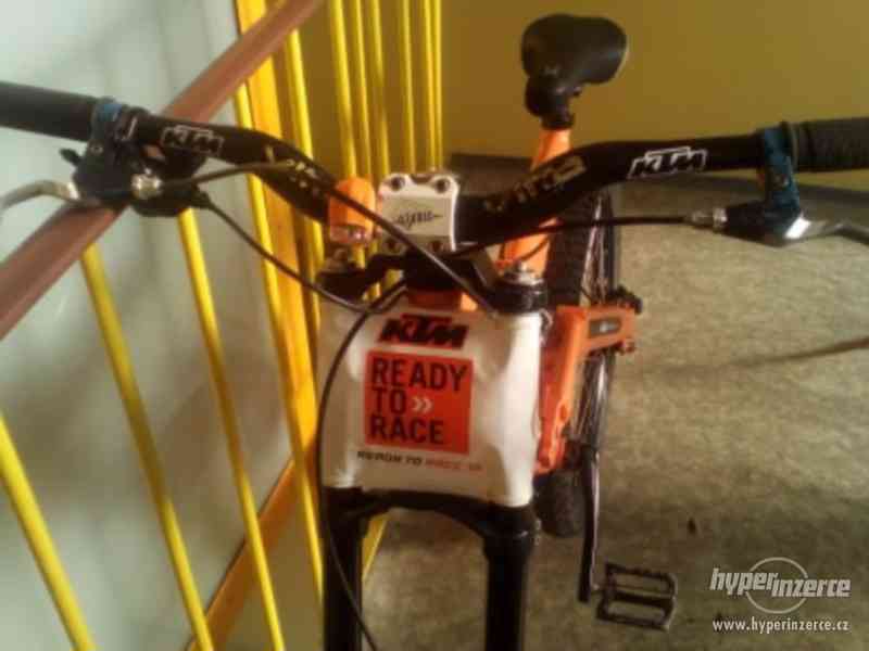 celoodpružené sjezdové kolo downhill - foto 6