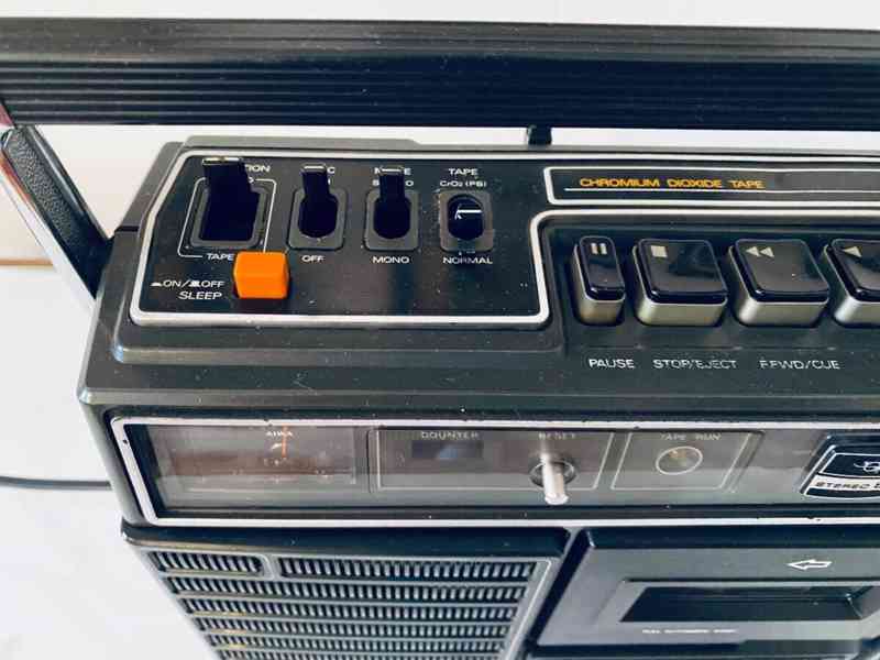 Radiomagnetofon Aiwa TPR 910, rok 1977 - foto 5