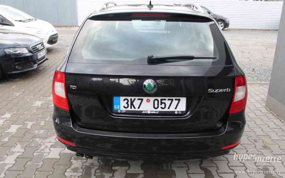 Škoda Superb 2.0 Tdi 103 KW CR DSG NAVI TEM - foto 5