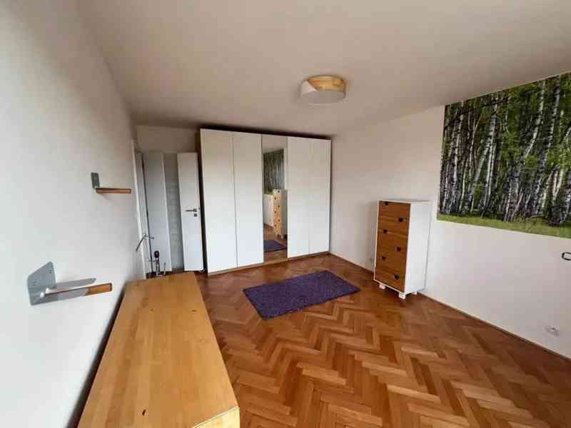 Pronájem bytu 2+kk 52 m² - foto 9