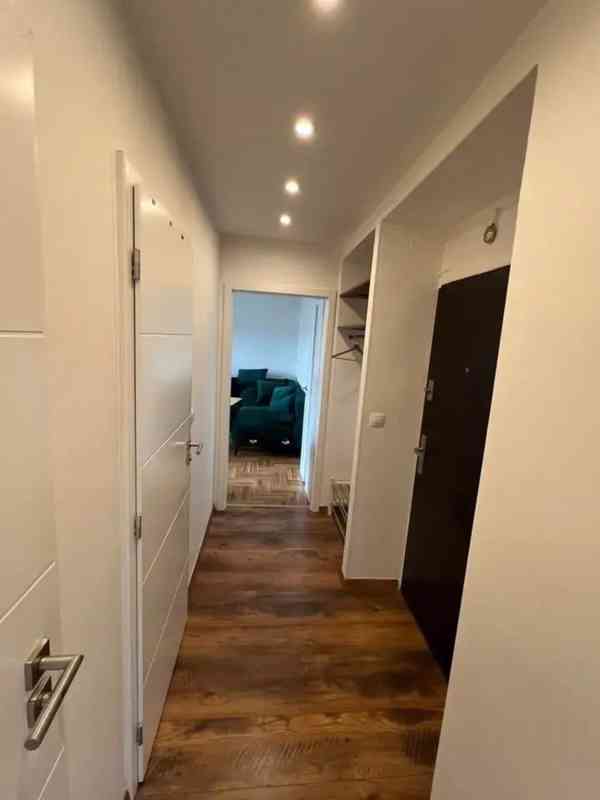 Pronájem bytu 2+kk 52 m² - foto 10