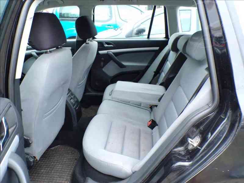 Škoda Octavia 2,0 TDI TAŽNÉ ZAŘÍZENÍ - foto 9