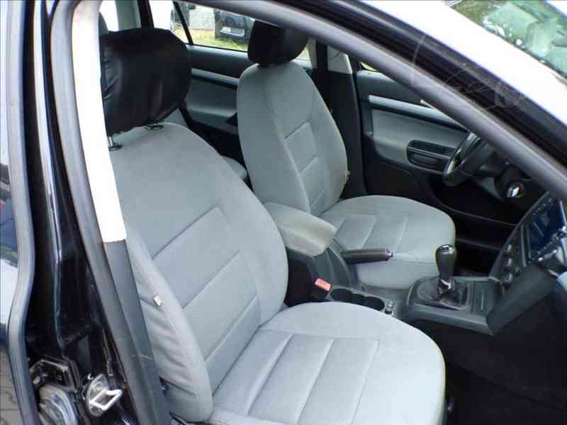 Škoda Octavia 2,0 TDI TAŽNÉ ZAŘÍZENÍ - foto 13