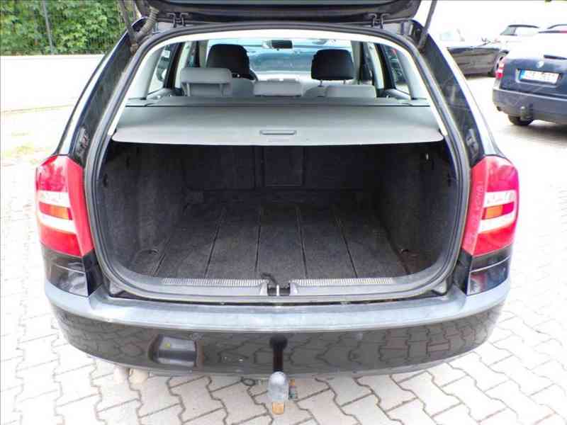 Škoda Octavia 2,0 TDI TAŽNÉ ZAŘÍZENÍ - foto 10