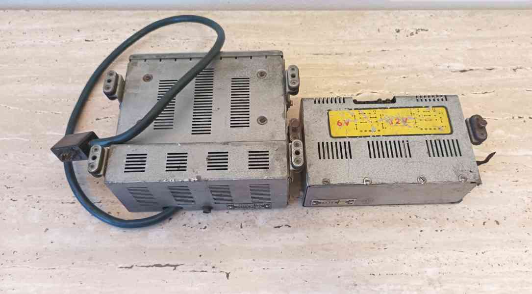 Staré autorádio Tesla 2103BV "Luxus" v krásném stavu  - foto 5