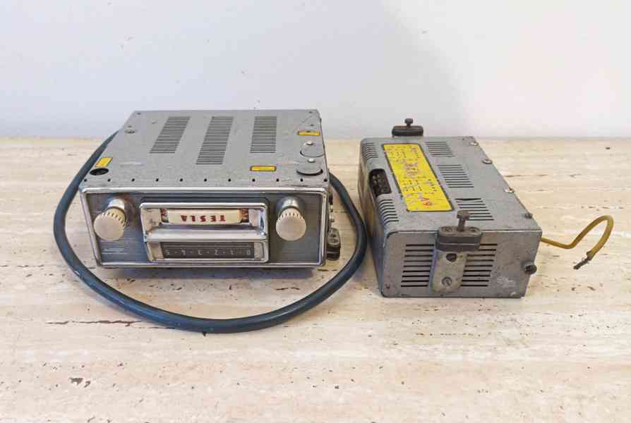 Staré autorádio Tesla 2103BV "Luxus" v krásném stavu  - foto 3