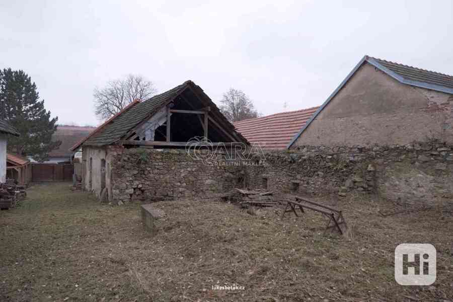 Dům na vesnici, s velkou zahradou, 15 km od Českých Budějovic - foto 14