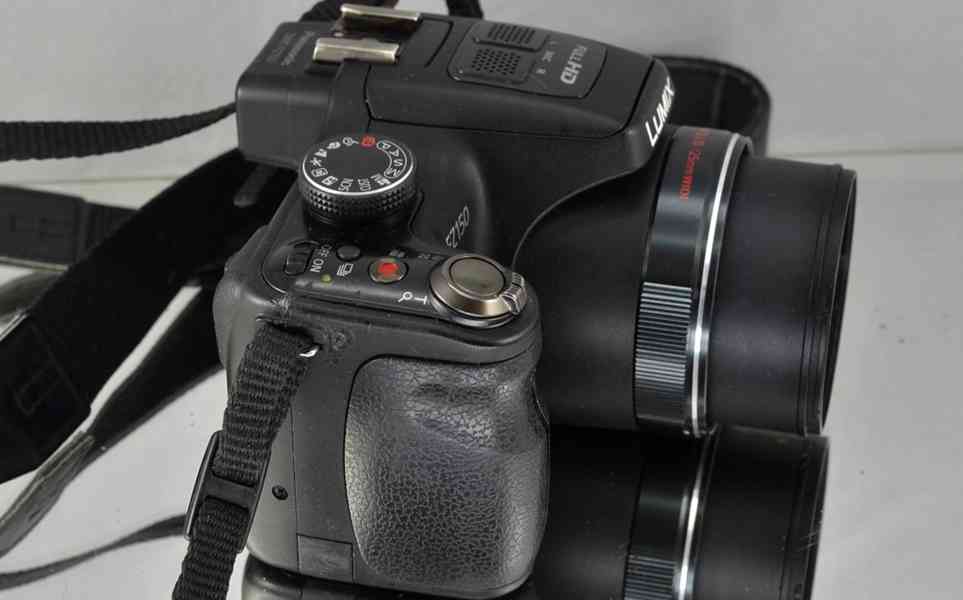 Panasonic Lumix DMC-FZ150  *24x Op.Zoom*Full HDV - foto 6
