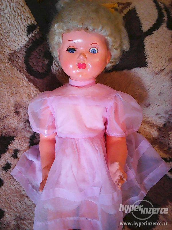 Prodám originální 60 let starou chodící panenku 62cm v původ - foto 1