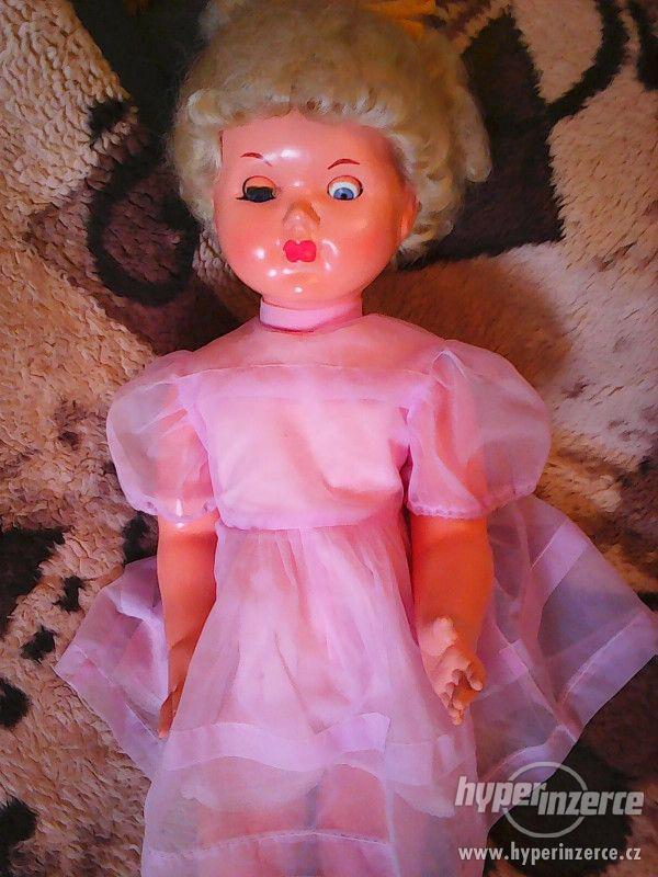 Prodám originální 60 let starou chodící panenku 62cm v původ - foto 2