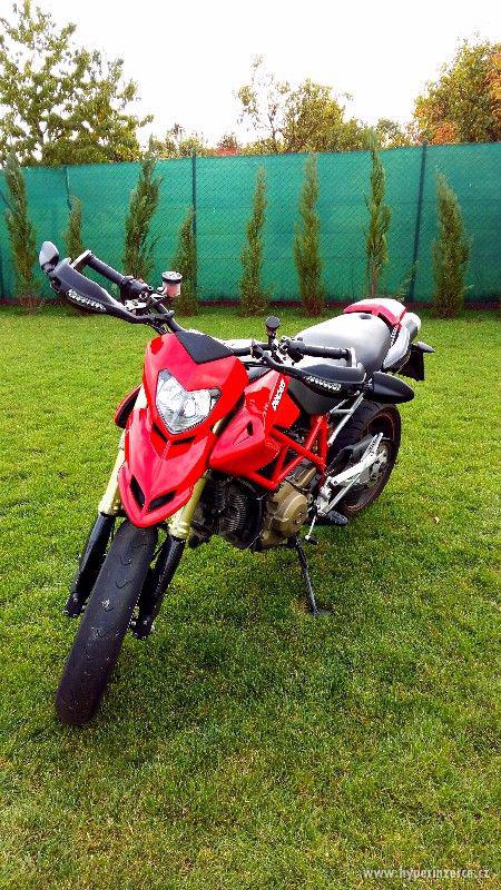Ducati Hypermotard 1100S - foto 9