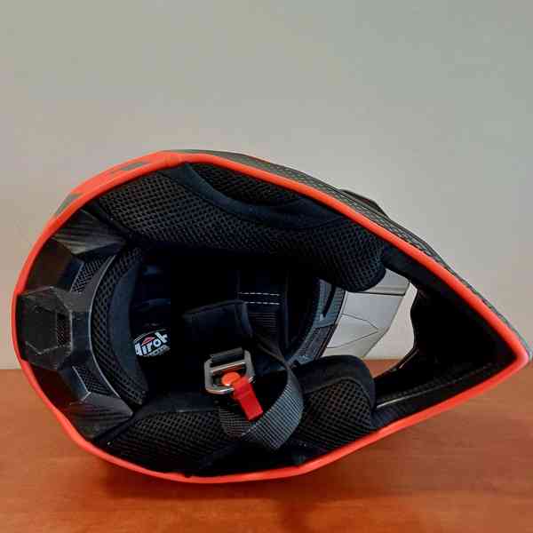 Motokrosová přilba Airoh Wraap - foto 6