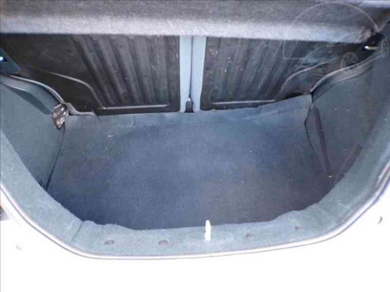 Ford Ka 1,2 i - Hned odjíždíte - foto 9