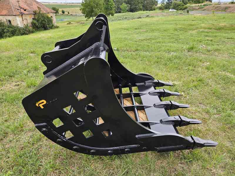 Prosévací / katrovací lopata se zuby, 150cm s upínáním S70 - foto 2