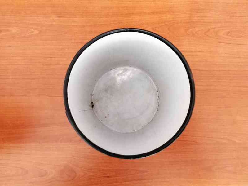 PRODÁM STARÉ PLECHOVÉ SMALTOVANÉ DÓZY  - foto 4