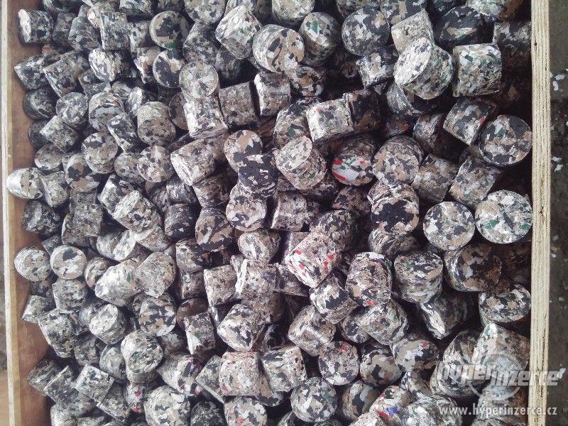 Papírové brikety I. jakost - foto 1