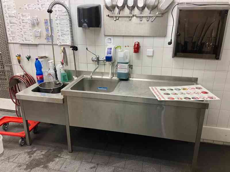 Vybavení rybích pultů Teplice - foto 3