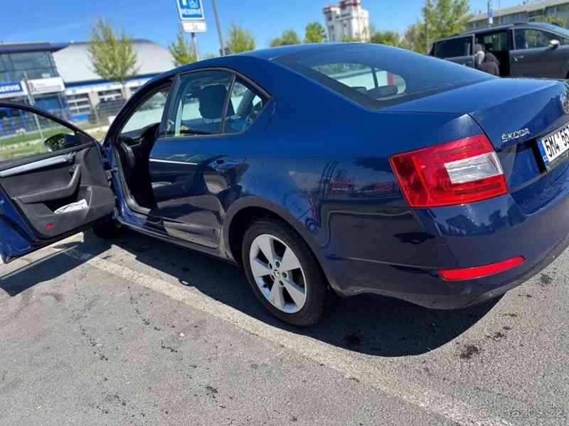 Škoda Octavia 1,6 TDI CR DPF Elegance e5 - foto 5
