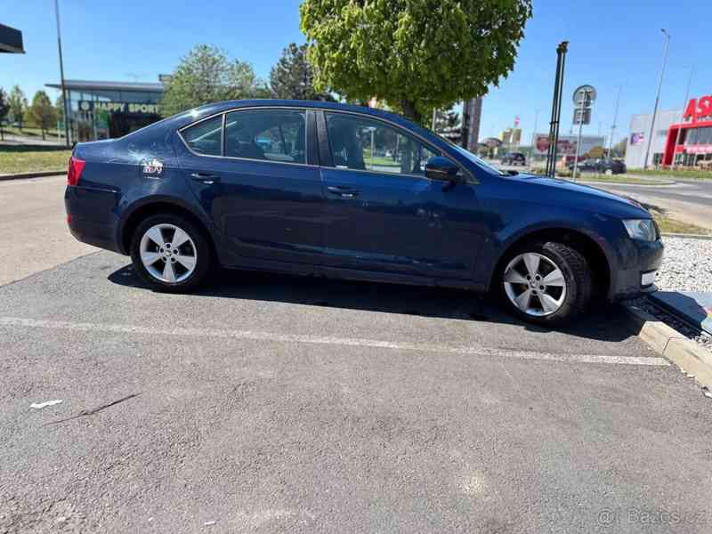 Škoda Octavia 1,6 TDI CR DPF Elegance e5 - foto 4