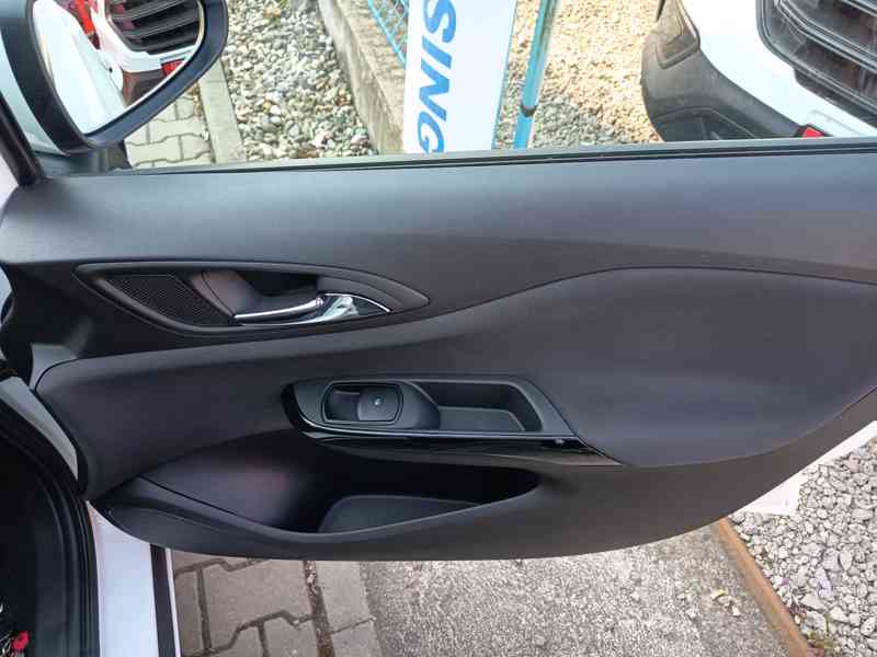 OPEL Corsa 1,2i Drive ČR 1 majitel  - foto 18