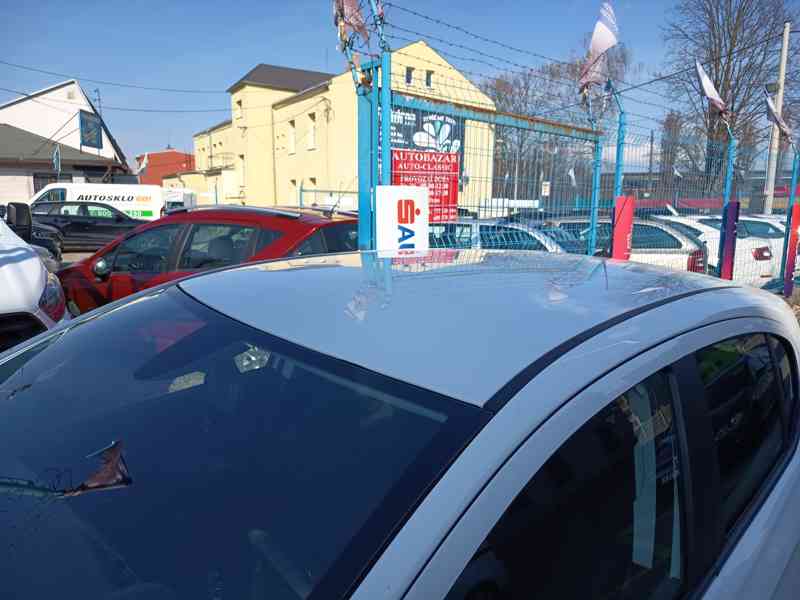 OPEL Corsa 1,2i Drive ČR 1 majitel  - foto 8