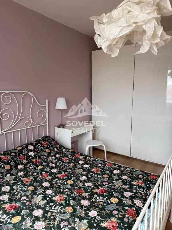 Pronájem bytu 2+kk 56 m² - foto 5