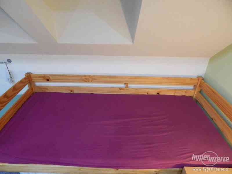Prodám dřevěnou jednolůžkovou postel - foto 3