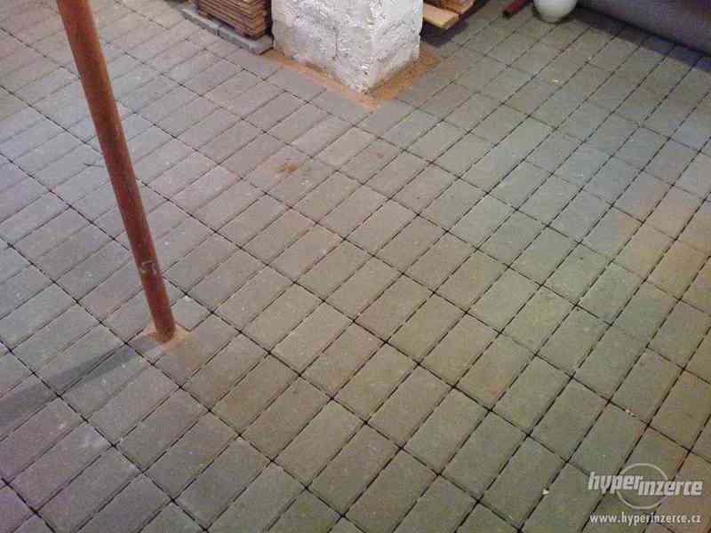 chatka se zahrátkou v Pekle - foto 10