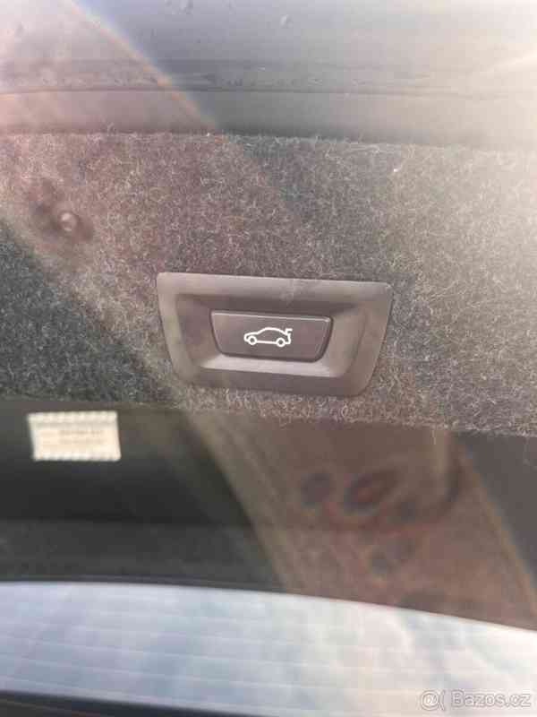 BMW Řada 5 3,0   d xDrive - foto 13