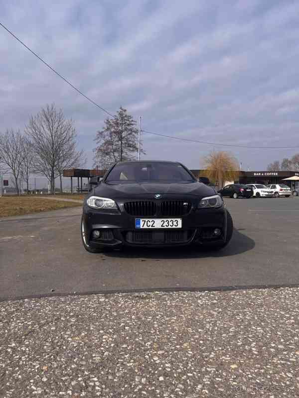 BMW Řada 5 3,0   d xDrive - foto 6