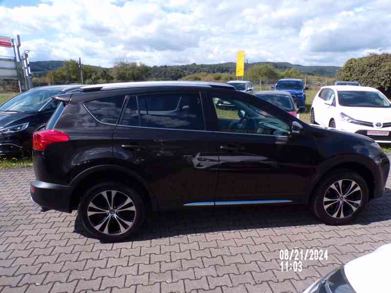 Toyota RAV 4 2,0i Edition-S 4x4 benzín 111kw - foto 15