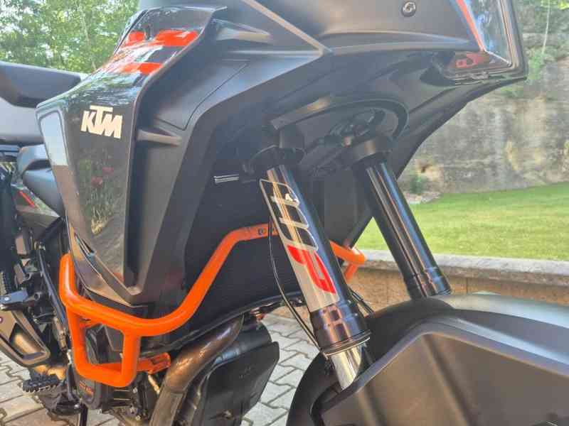 KTM 1290 Super Adventure S - SUPER STAV + VÝBAVA 265.000,- K - foto 16