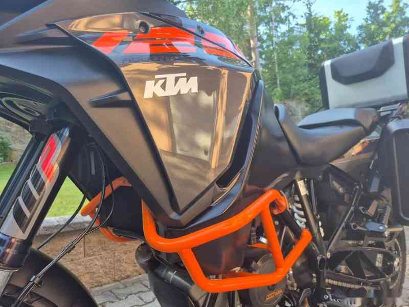 KTM 1290 Super Adventure S - SUPER STAV + VÝBAVA 265.000,- K - foto 11