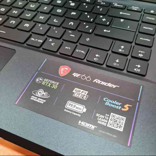 GE66 Raider 11UH-227 15.6" UHD 4K Gaming Laptop - foto 3