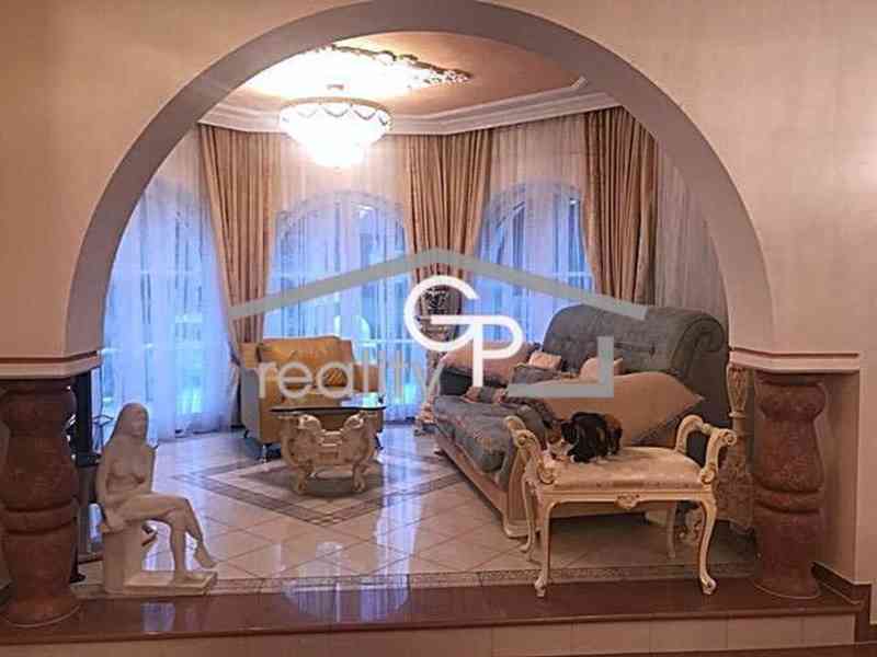 Luxusní rezidenční vila s rozsáhlým pozemkem - Včelná u ČB - foto 8