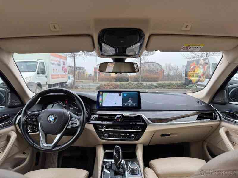 BMW Řada 5 3,0 540i xDrive AT  540i xDrive - foto 8