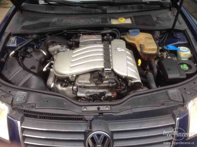 VW pasat combi B5,5 V, 2,3 automat - foto 6