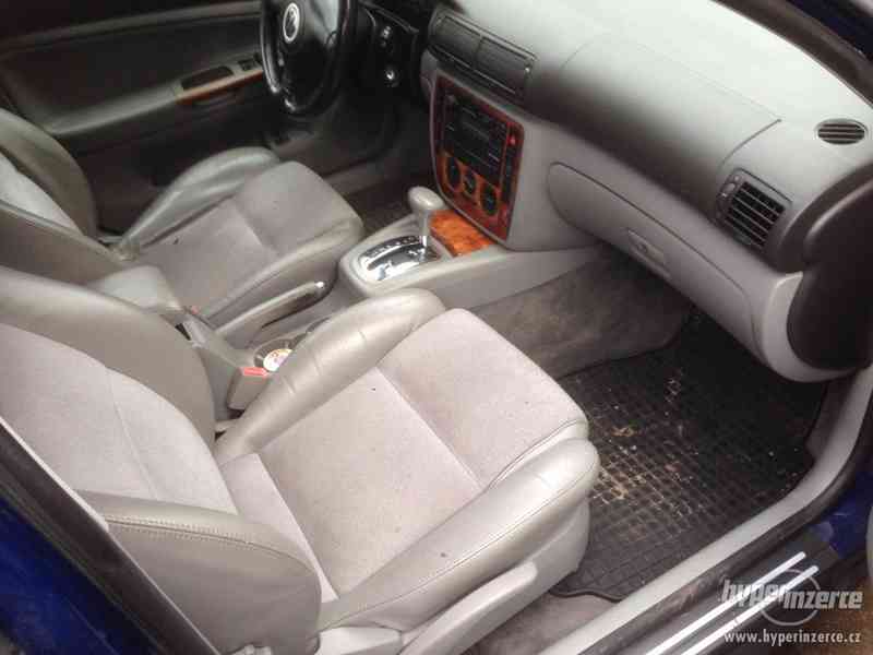VW pasat combi B5,5 V, 2,3 automat - foto 9