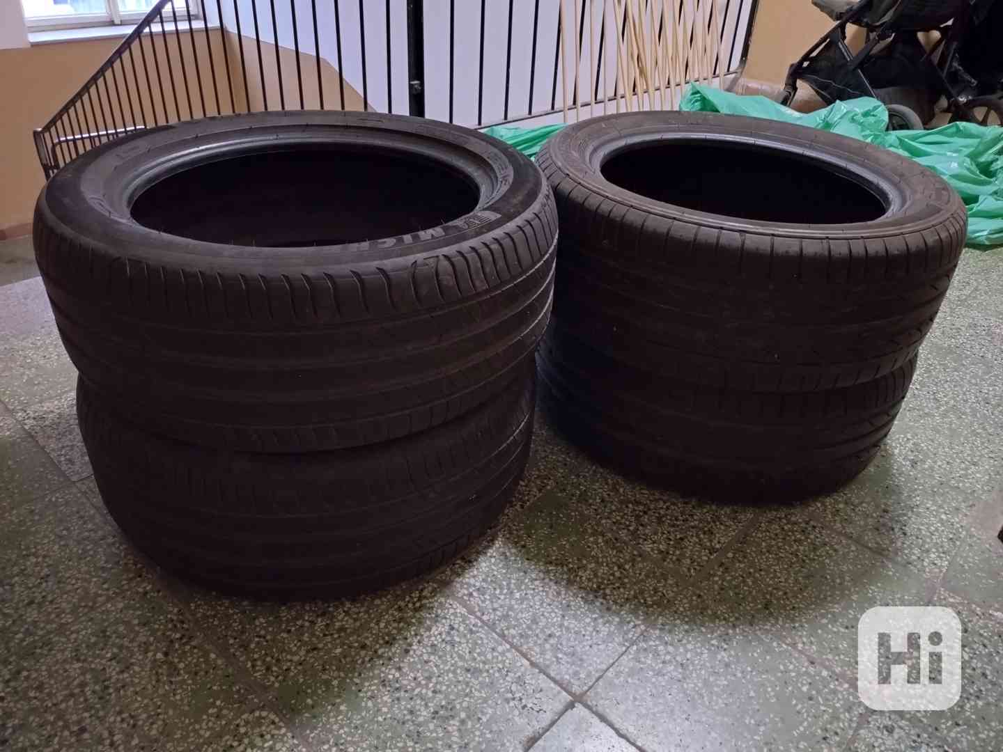 4 letní pneu R17, 2x Michelin a 2x Bridgestone. - foto 1