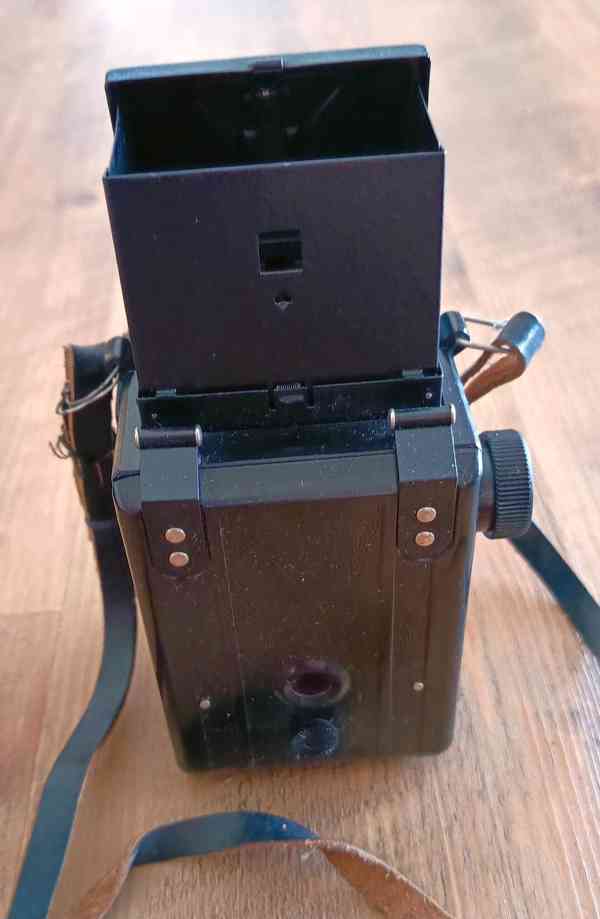 Legendární TLR dvouoká zrcadlovka LUBITEL 2 + pouzdro - foto 5