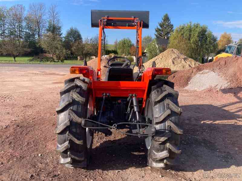 Kubota GL 32 Grandel s čelním nakladačem - foto 3