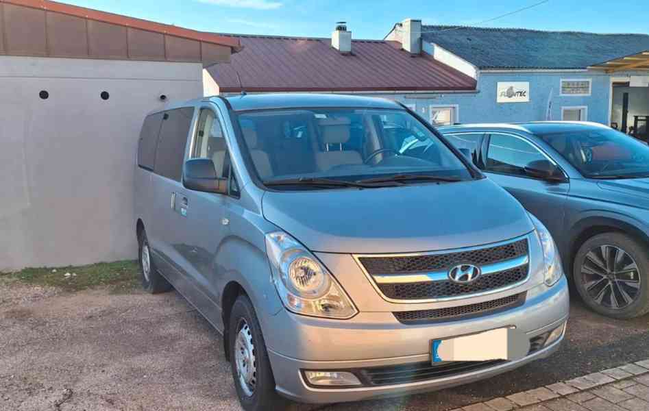 Hyundai H-1 Starex 2,5d 125kw - foto 9