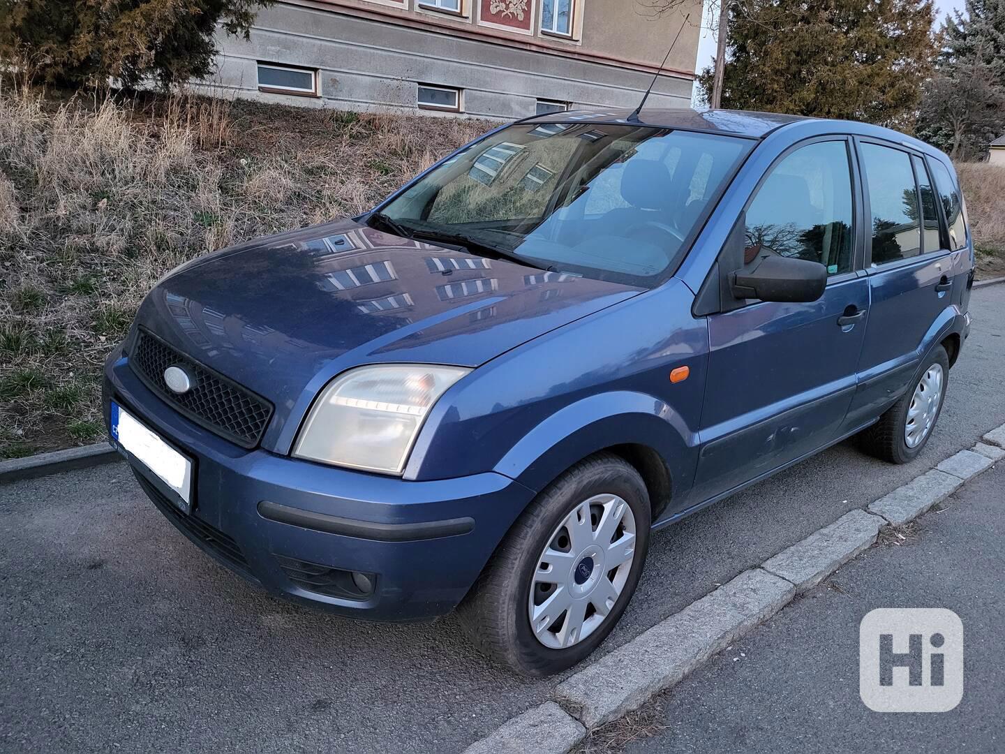 Prodám pojízdný Ford Fusion 2005, 365792 km - foto 1