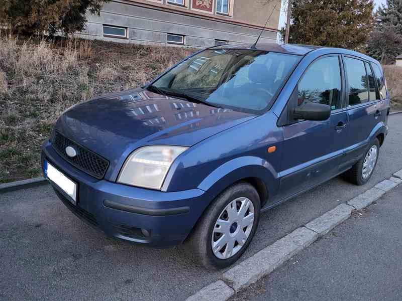 Prodám pojízdný Ford Fusion 2005, 365792 km - foto 1