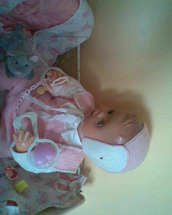 Retro panenka s postýlkou - foto 4