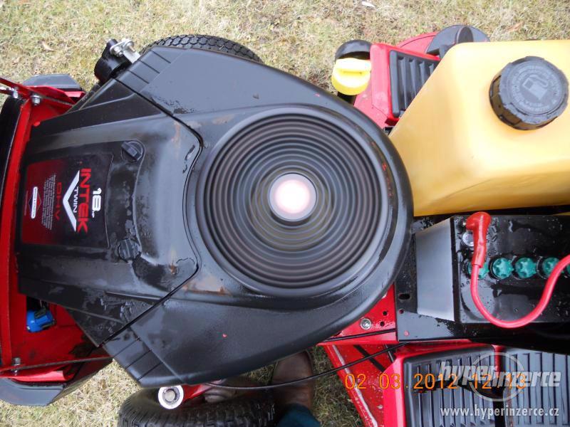 Zahradní traktor, traktůrek, sekačka Westwood 18HP - foto 3