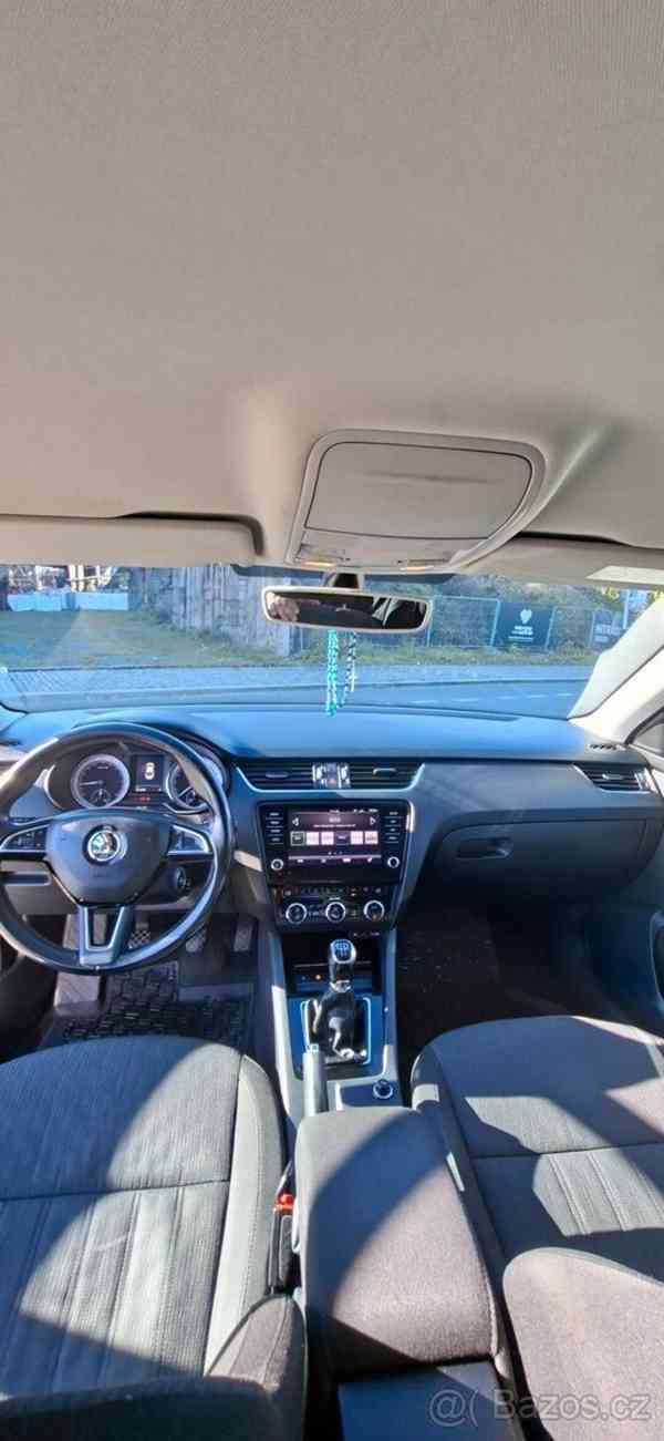 Škoda Octavia 1,6   TDI 85kw Style plus - foto 15