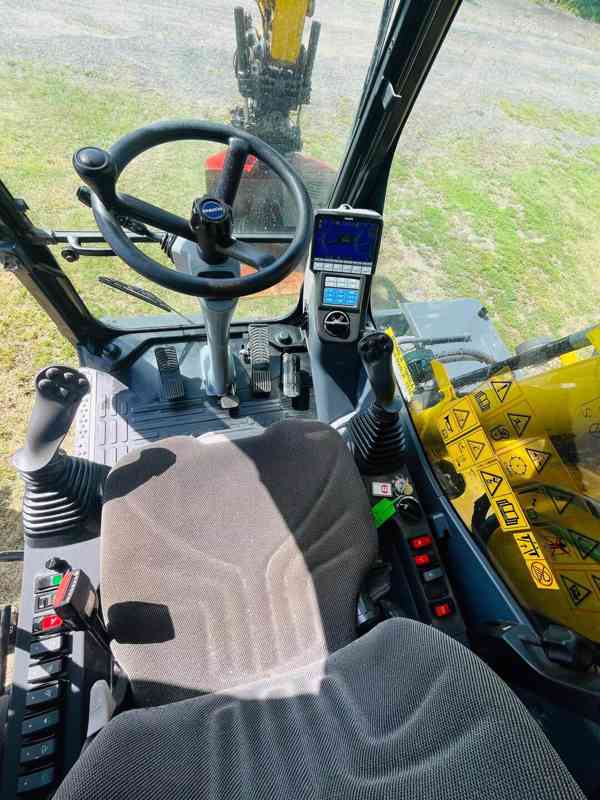 Kolové rypadlo Komatsu PW148-10 (Možnost leasingu) - foto 12