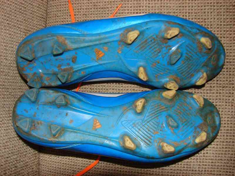 Nové kopačky Adidas Predator a jiné fotbalové: Nike, Umbro - foto 32